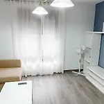 Carlys House - Calzada De Ponga 5 Daire