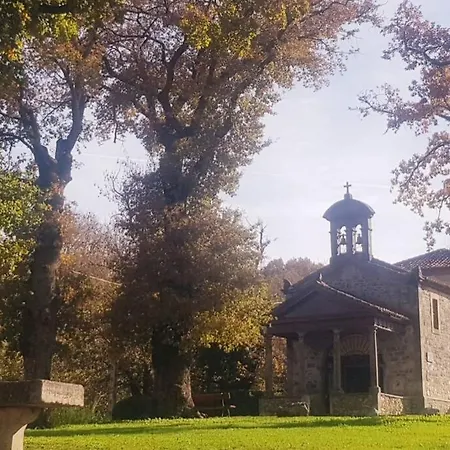 Apartment Carlys House - Calzada De Ponga 5 *