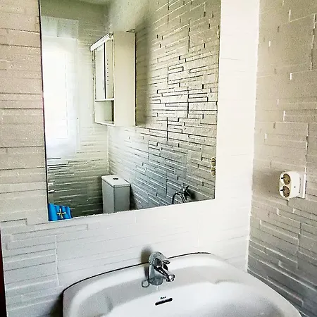 Apartment Carlys House - Calzada De Ponga 5